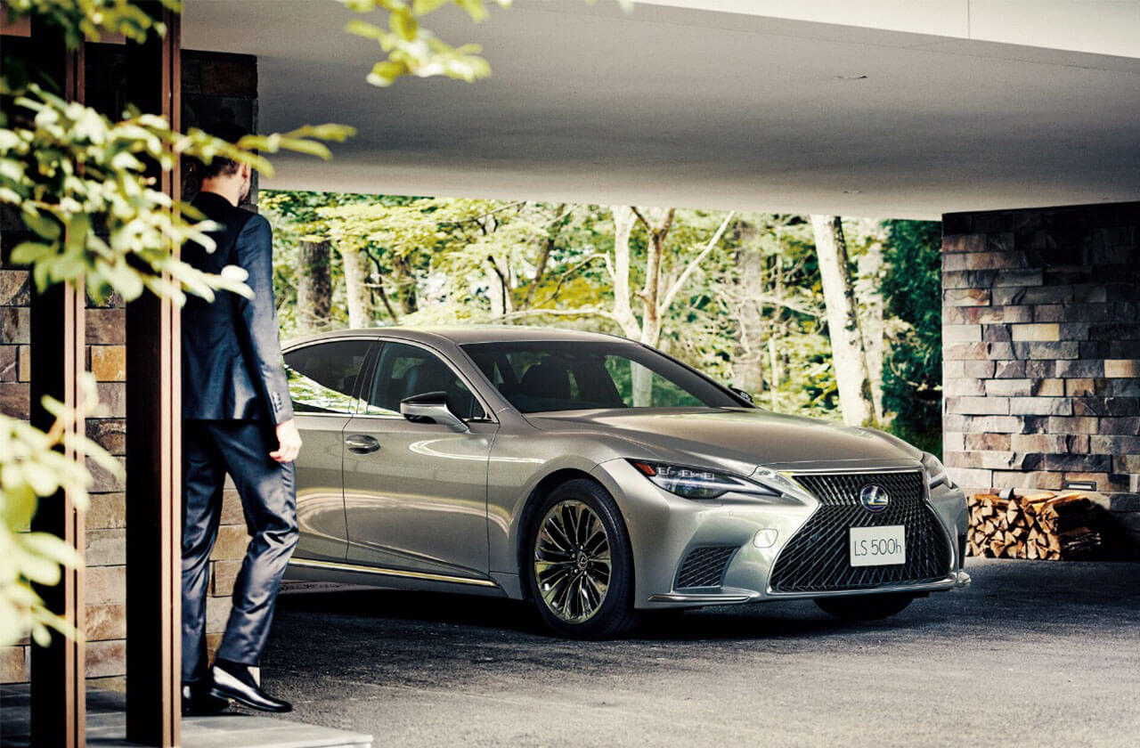 Restyled Lexus LS launched in Japan