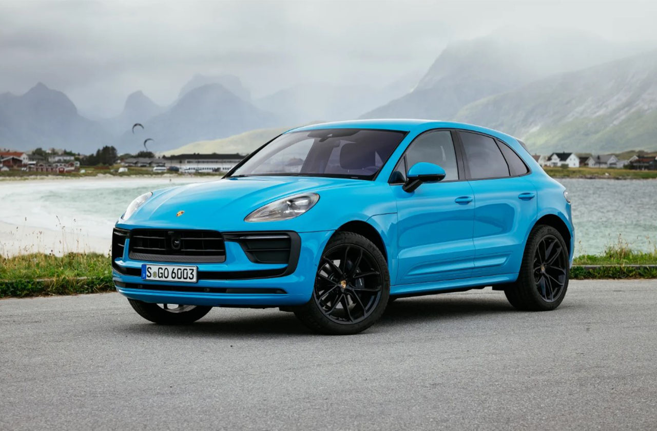Porsche Macan with the update has become more powerful and faster