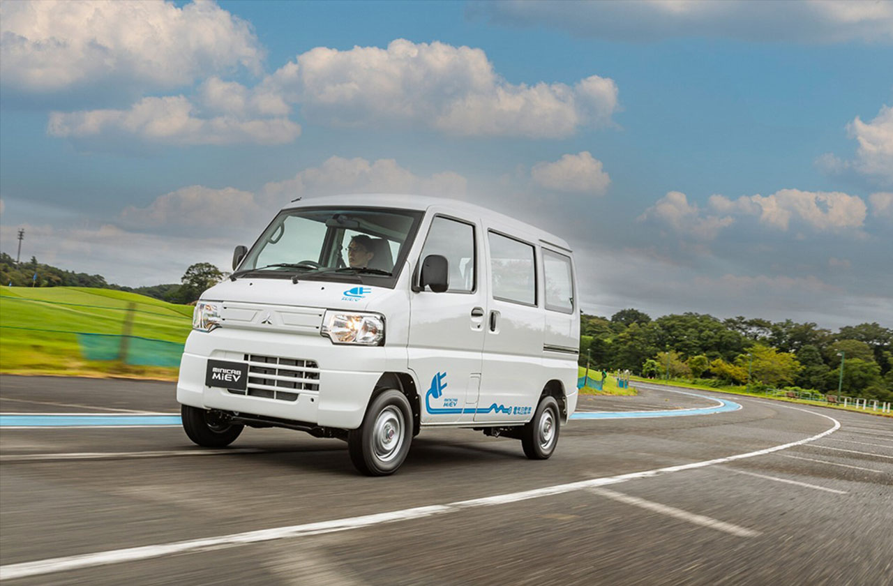 Mitsubishi Motors returns Minicab MiEV electric van to its range